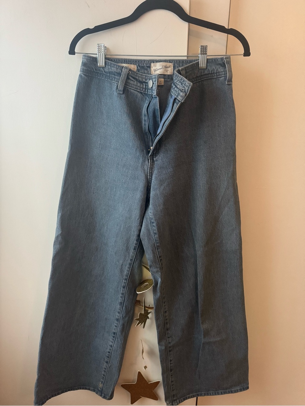 Universal Thread Women’s Sailor Wide-Leg Jeans